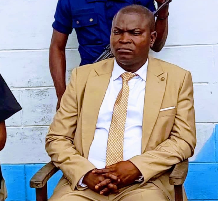 Kasaï : l'administrateur du territoire de Mweka accuse le député Constantin Mbengele de bloquer le projet de réhabilitation de la REGIDESO Mweka