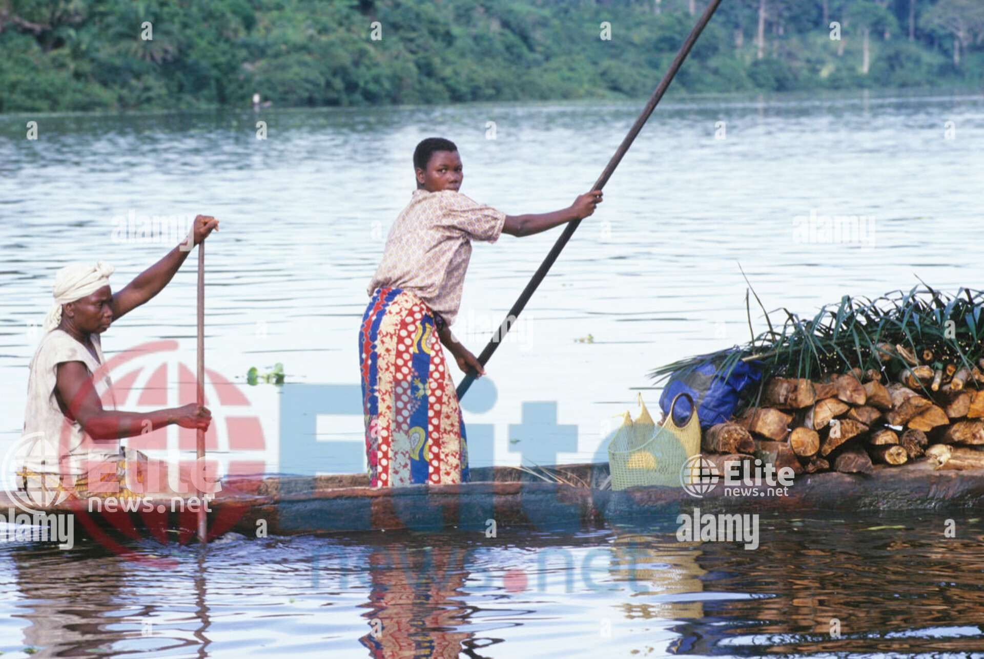 Kamonia : sur la rivière Lumbembe, les agricultrices de Mutena et Kapanda risquent leur vie pour acheminer leurs récoltes