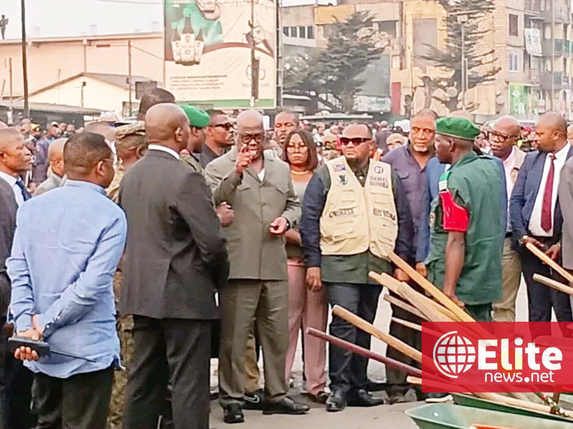 RDC : à Tshangu, Félix Tshisekedi salue les avancées des travaux d'assainissement et félicite les équipes mobilisées