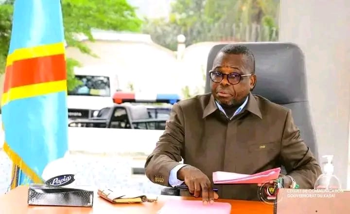 Kasaï : Le Gouverneur Crispin Mukendi Bukasa annonce le début de travaux de construction du pont Lunyeka