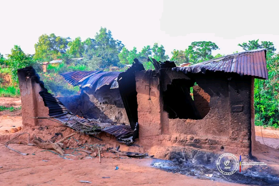 Lomami : Un incendie volontaire ravage près de 41 ballots de moustiquaires imprégnées à Kabinda