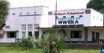 Kasaï II-EDU-NC : à Mweka, les enseignants suspendent la grève après le paiement partiel des arriérés