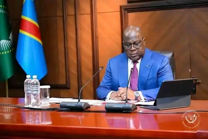 RDC : Félix Tshisekedi remanie les directions de plusieurs entreprises publiques et honore Fally Ipupa