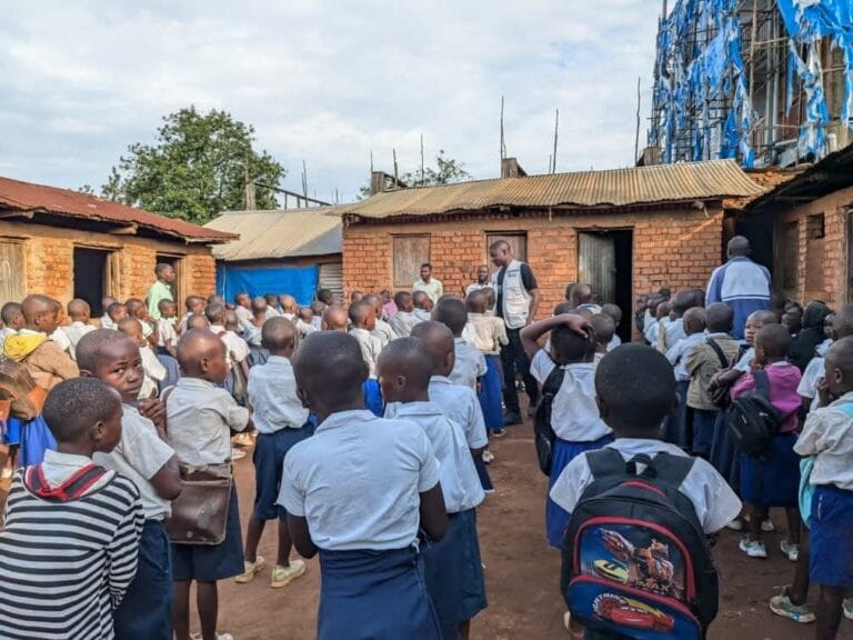 Sud-Kivu : la pauvreté et la crise sécuritaire mettent en mal l'éducation des enfants à Kelehe et Walungu