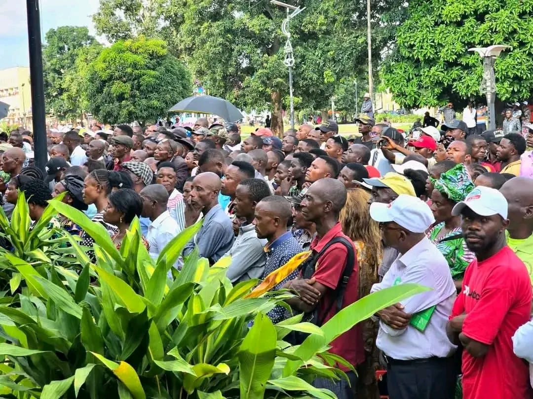 Kasaï central : Le VPM Jean-Pierre Lihau lance le «FARA FARA» un dialogue avec les fonctionnaires à Kananga
