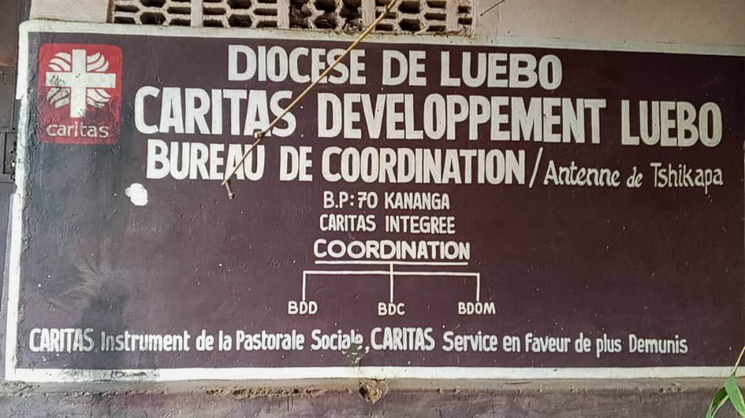 EDU/Kasaï 2 : paye tardive des enseignants, la Caritas n'a reçu qu'un seul mois de salaire pour payer [Peter Mulumba]
