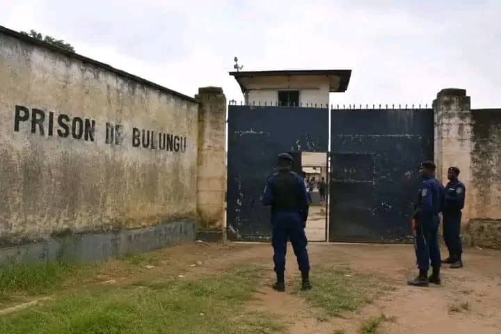 Kwilu : 4 morts et plus de 50 détenus s'évadent de la prison centrale de Bulungu