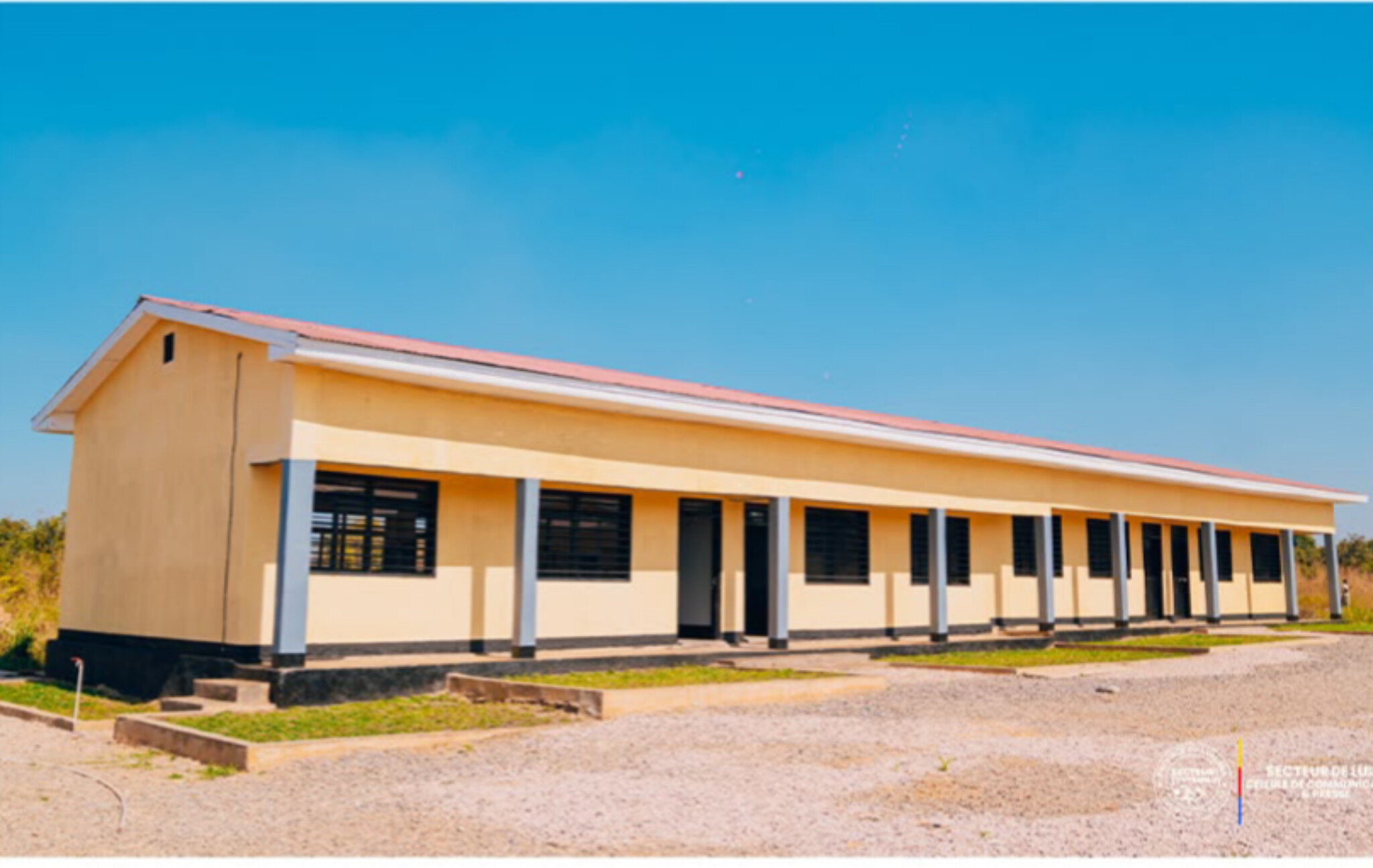 Secteur de Luilu : le village Kabange Premier se dote d’une école moderne grâce à l’initiative de Betty Kyando