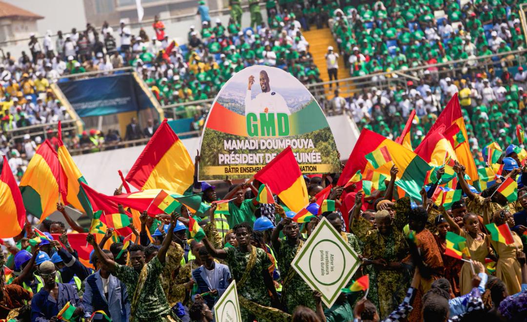 Guinée : La coalition du président guinéen remporte la majorité législative, selon les résultats