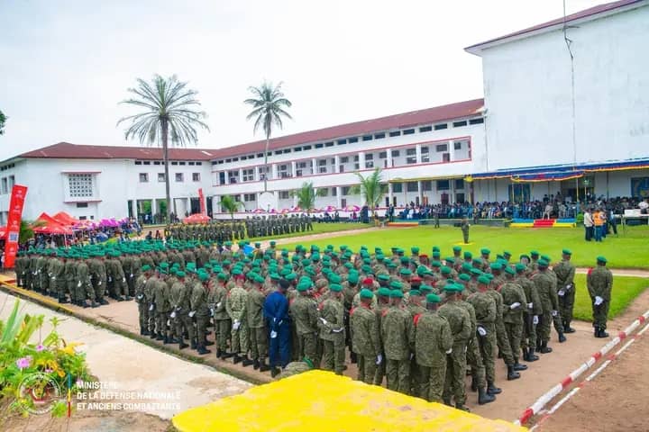 Kasaï-Central : 295 nouveaux officiers intègrent les rangs des FARDC à Kananga