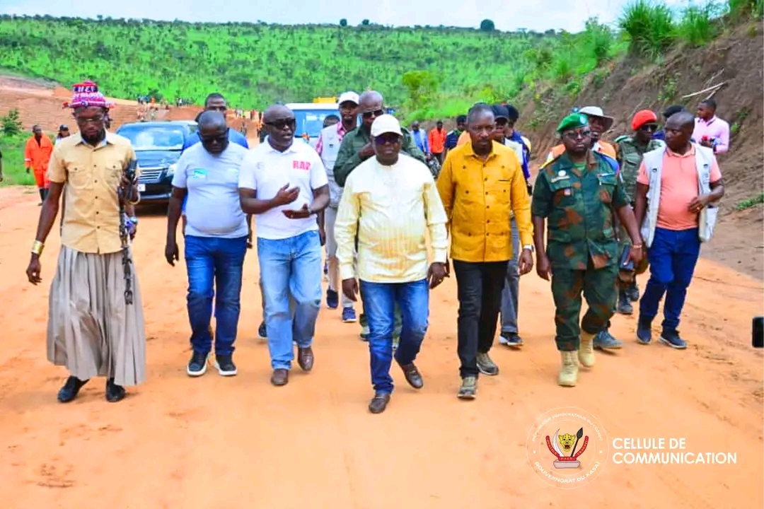 Déviation de la RN1 à Bondo au Kasaï : Le Gouverneur Crispin Mukendi appelle l'exécutif national et le FONER à décaisser les fonds pour achever les travaux