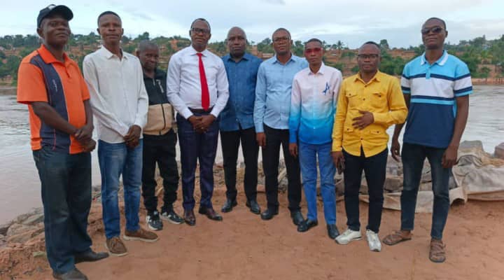 EDU-NC Kasaï 1 : Faux, aucun programme d'identification pour le  paiement des enseignants par Finca n'est prévu ce lundi [ André Nkongolo]